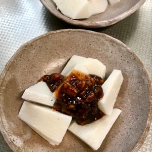 くるみ味噌で食べる☆レンジ里芋